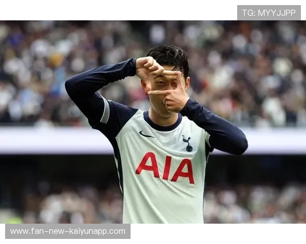 孙兴慜底线急停直接挑传，热刺再获威胁机会